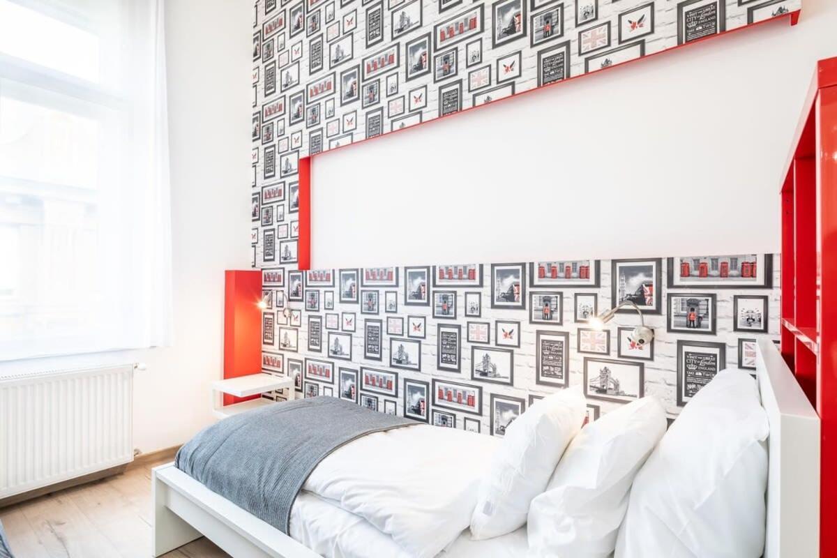Bright & Large Apartment At Top Location Budapest Exteriör bild