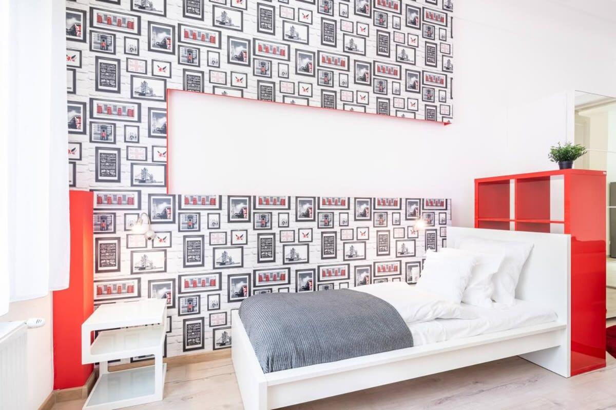 Bright & Large Apartment At Top Location Budapest Exteriör bild